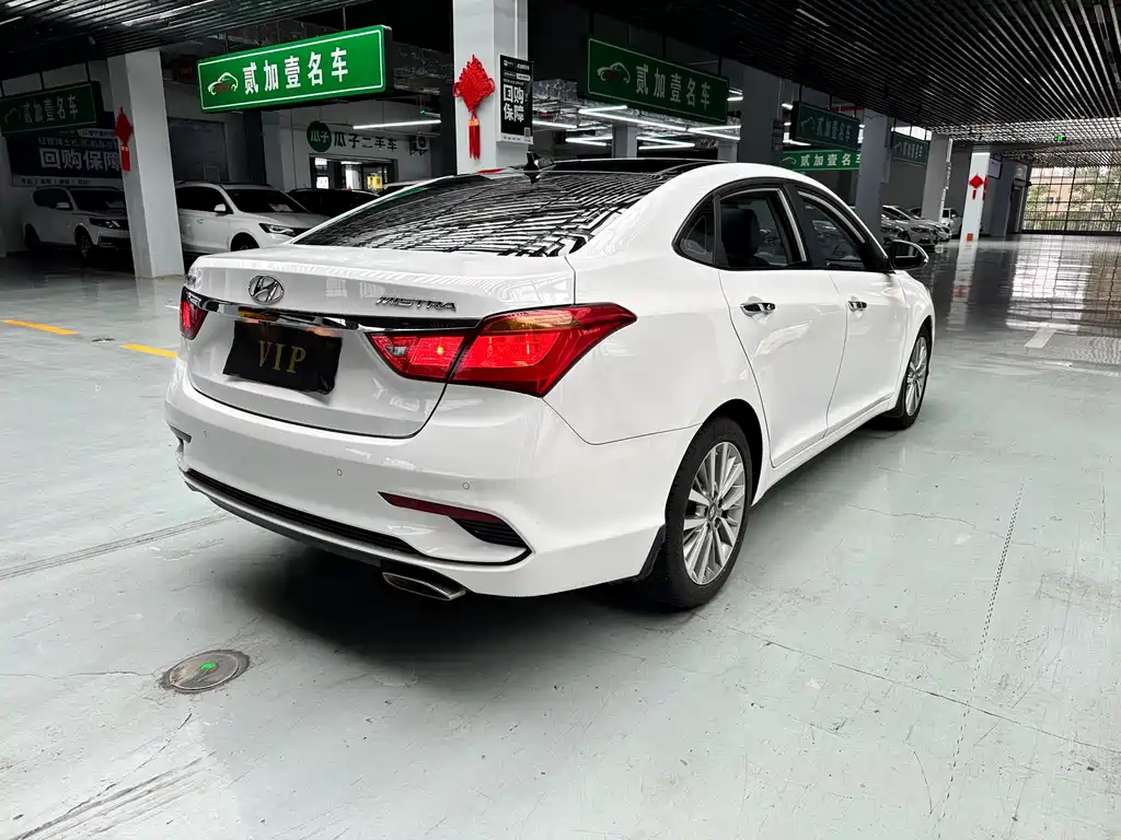 Mistra 1.6 T Auto Intelligent GLS CN-V