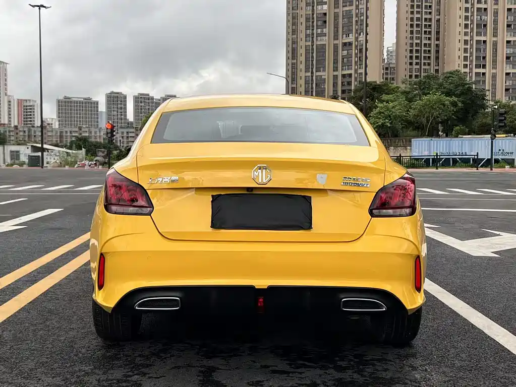 MG5 180 DVVT CVT Youth Style
