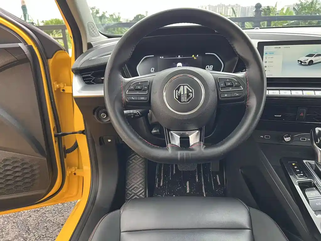 MG5 180 DVVT CVT Youth Style