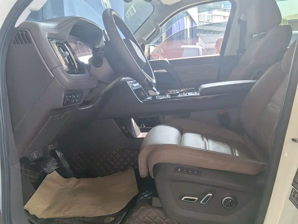 Beijing Offroad BJ60 2.0 T 11 th 5-seat