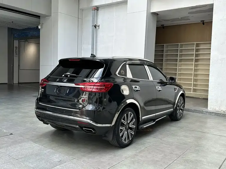 Hongqi HS5 2.0 T Connected Flagship Enjoyment 4 WD