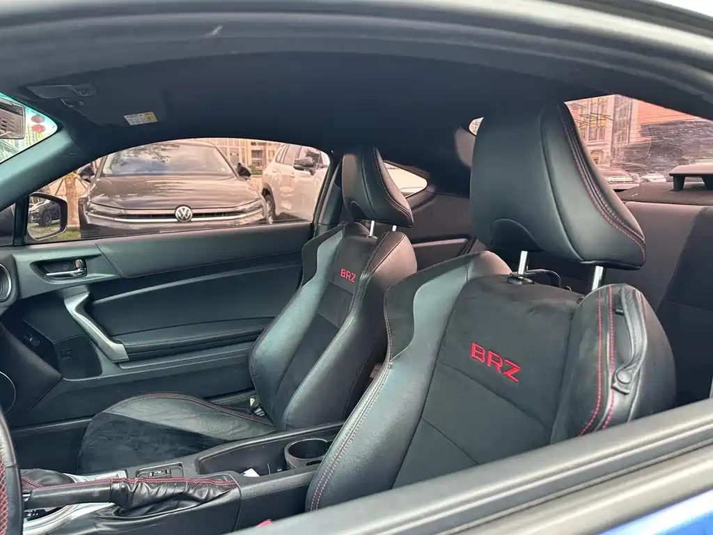 Subaru BRZ 斯巴鲁BRZ 2020款 2.0 L 自动type-RS版