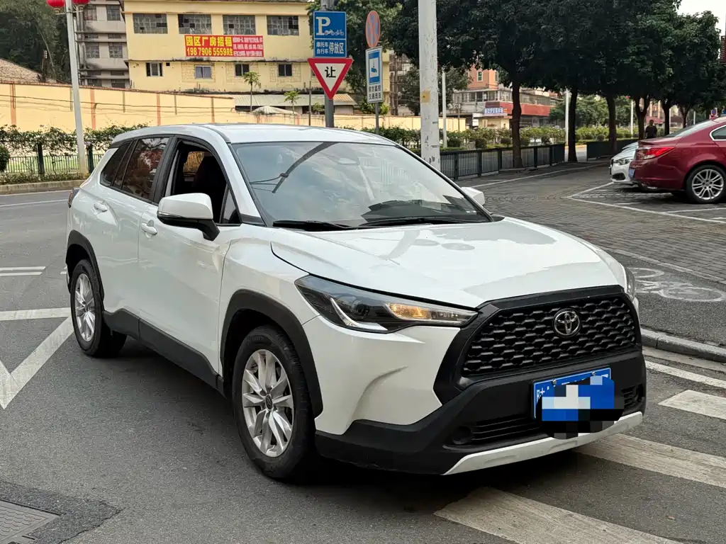 Corolla Cross 2.0 L Pioneer
