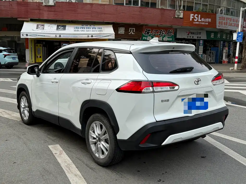Corolla Cross 2.0 L Pioneer