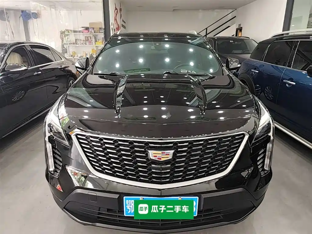 Cadillac XT4 Facelift 28 T 2 WD Tech