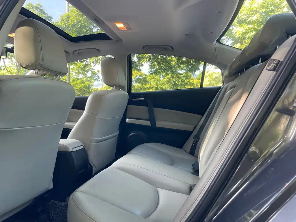 Mazda6 Ruiyi 睿翼 2009款 2.5 L 自动尊贵版