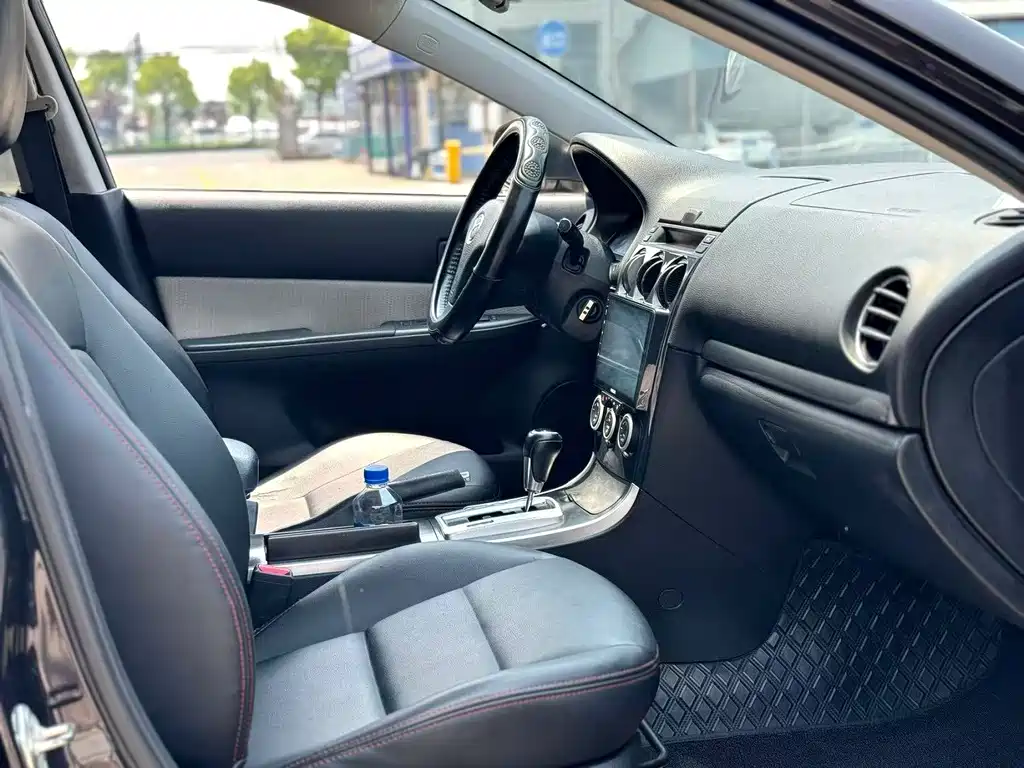 Mazda 6 2.0 L Auto Fashion