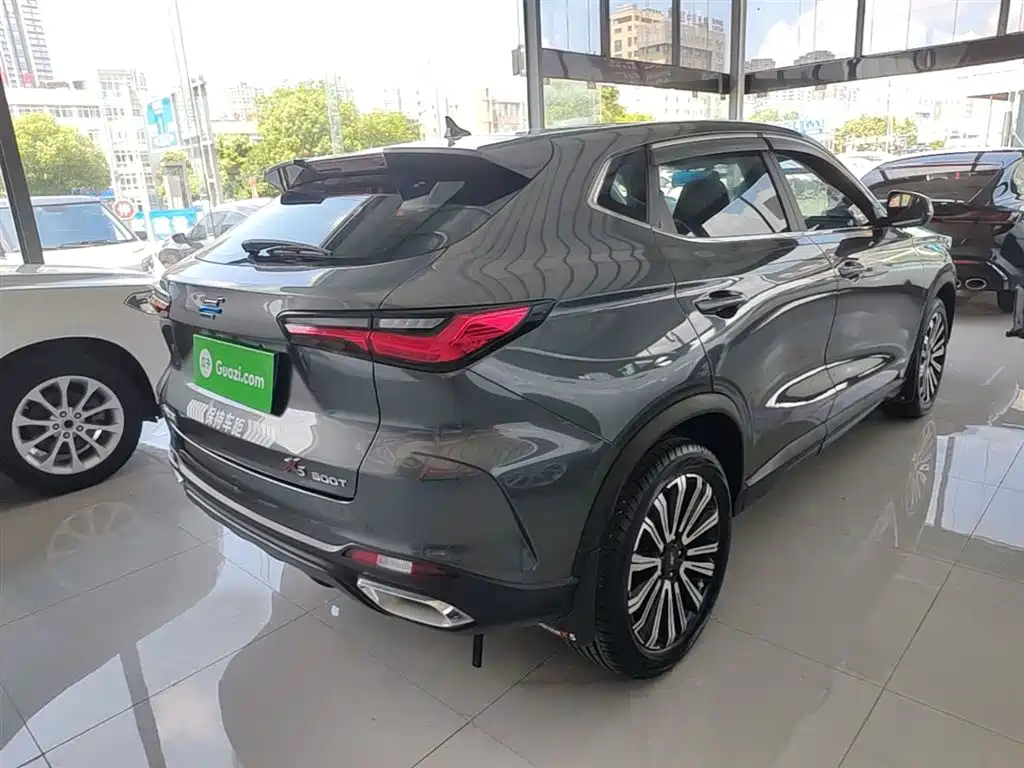 Changan Oshan X5 1.5 T DCT Distinguished