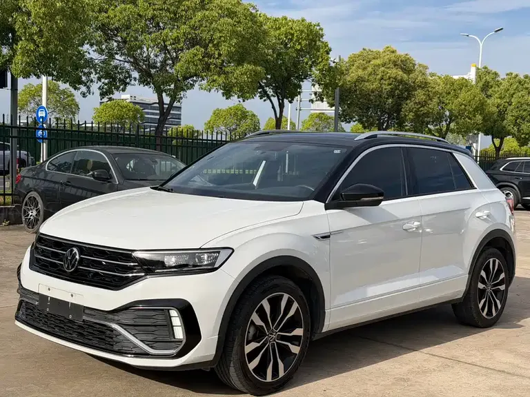 Volkswagen T-ROC 280 TSI DSG 2 WD R-Line Pro Connected