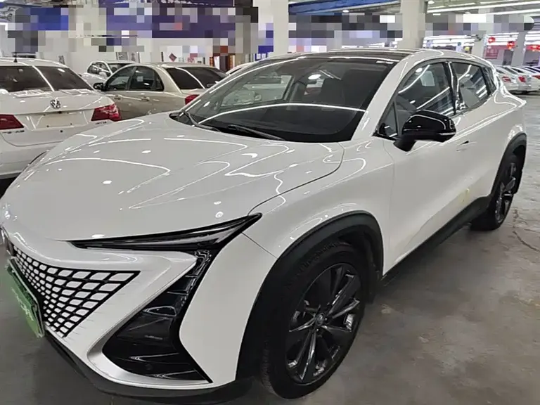Changan UNI-T 1.5 T Distinguished