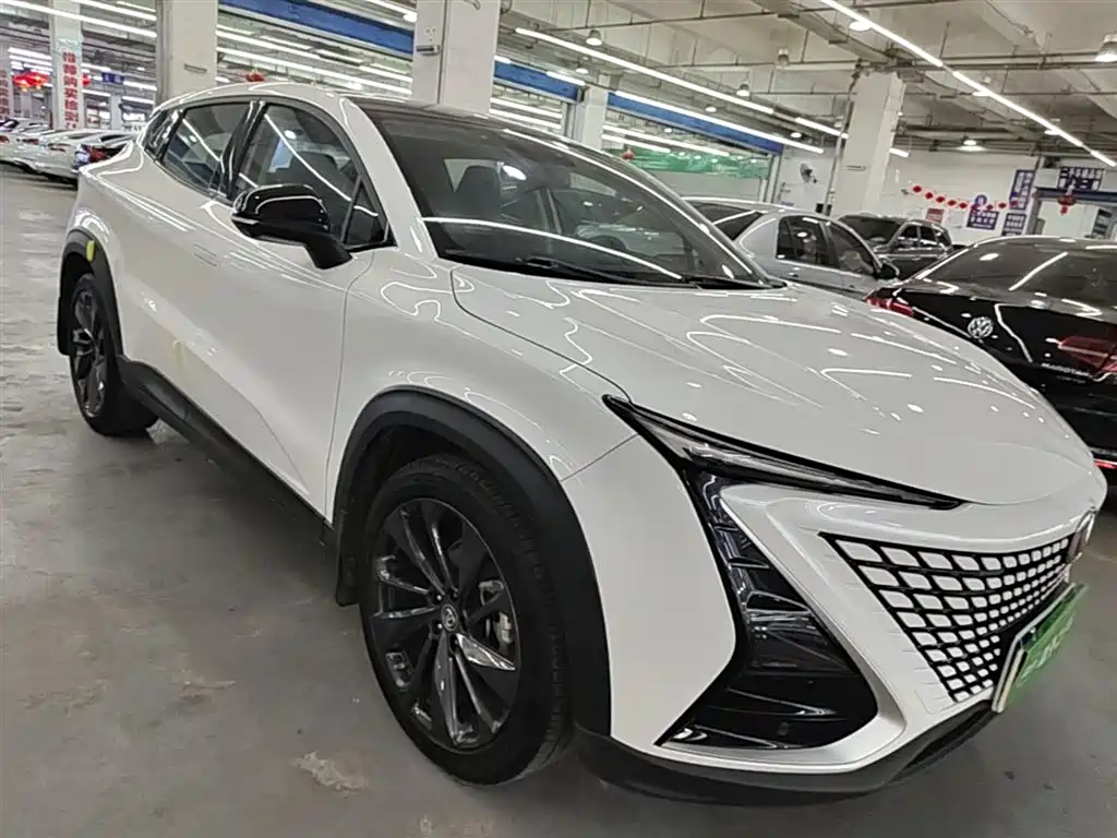 Changan UNI-T 1.5 T Distinguished