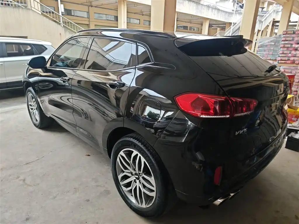 WEY VV5 2.0 T Super Luxury