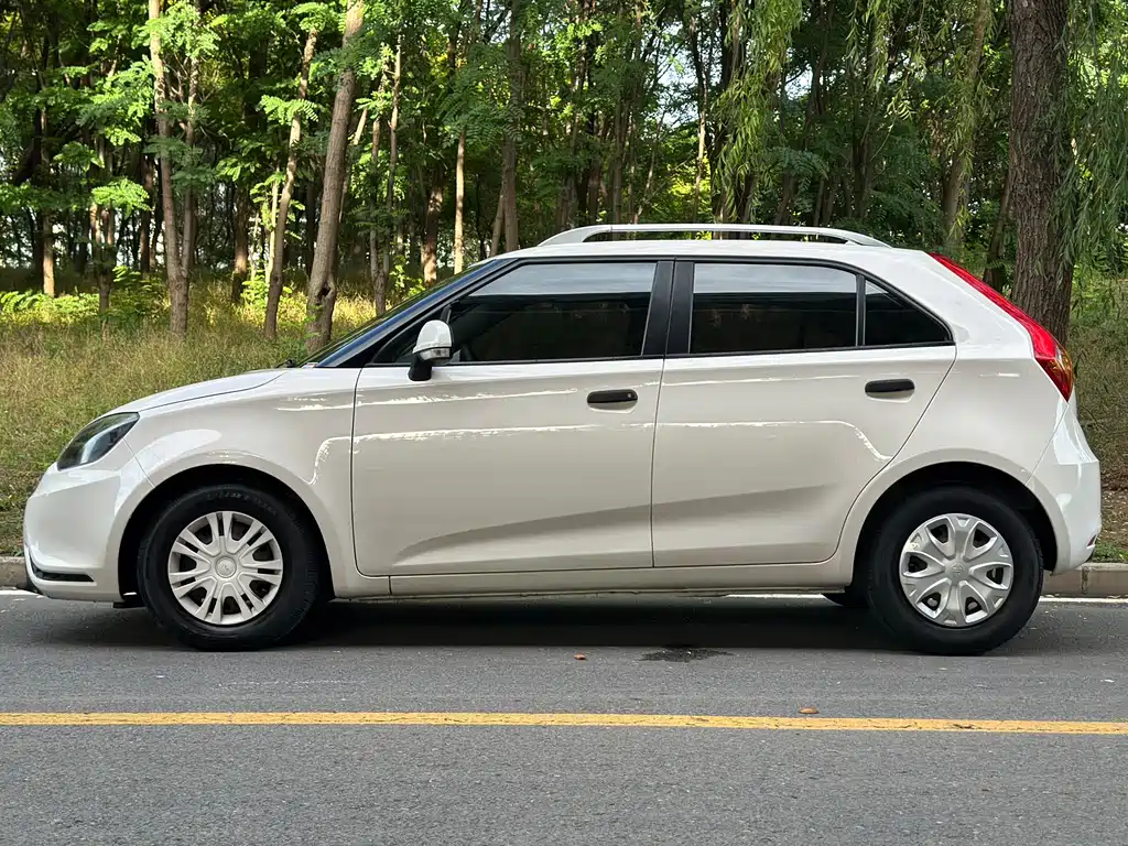MG 3 1.3 L AMT Comfort