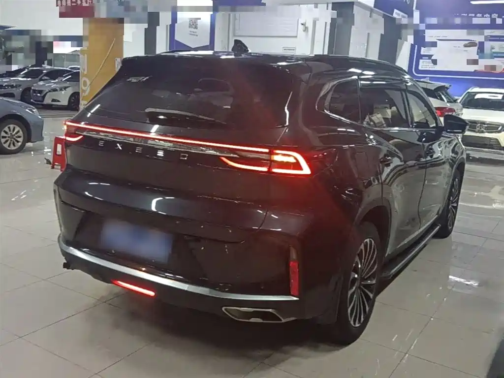 Exeed Lingyun 星途凌云 2021款 290 T 四驱星尊版