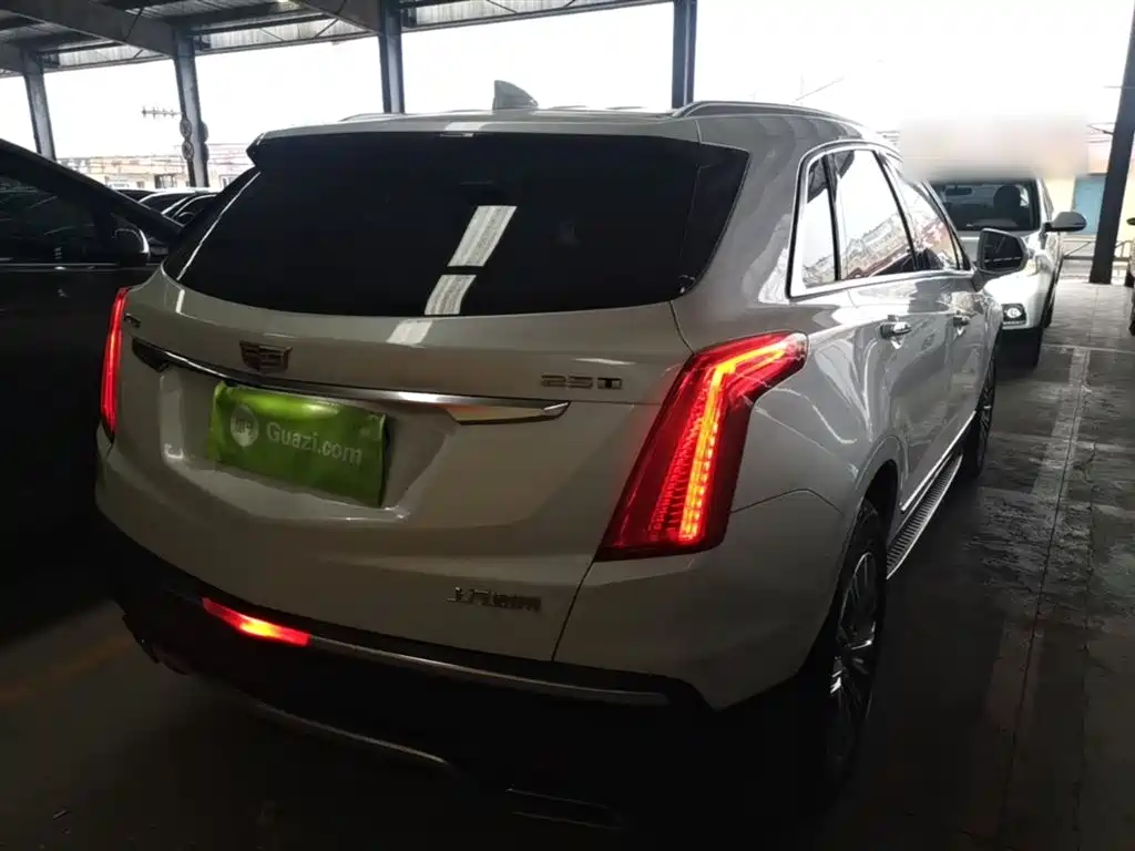 Cadillac XT5 Anniversary Celebration 25 T Luxury