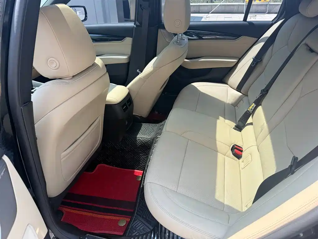 Cadillac CT5 Facelift 28 T Luxury