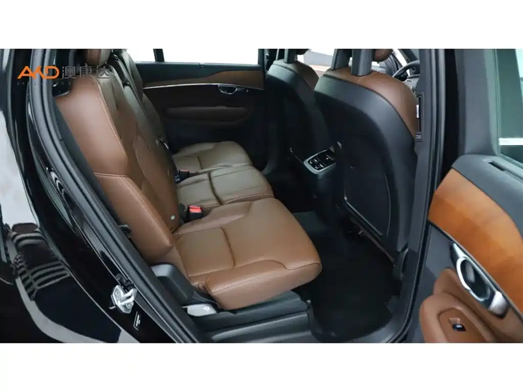 Volvo XC90 沃尔沃XC902021款 B6 智逸豪华版 7座