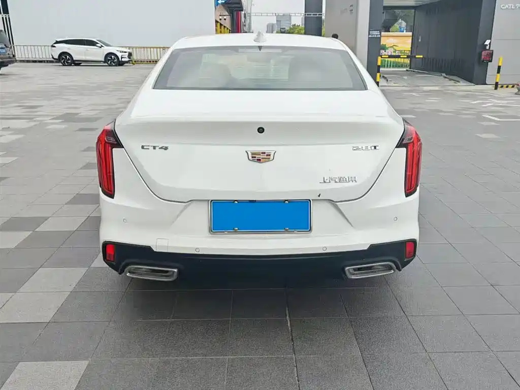 Cadillac CT4 28 T Luxury