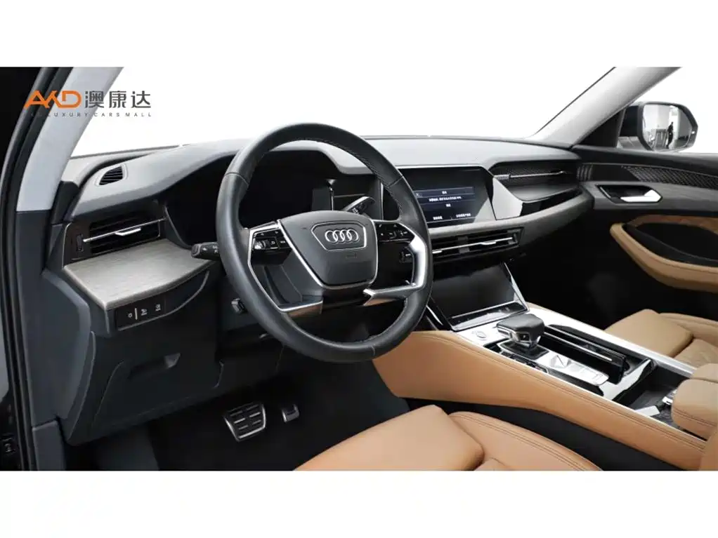 Audi Q6 奥迪Q6/2.0 T/24款/45 TFSI quattro 齐云型 羽林套装 6座