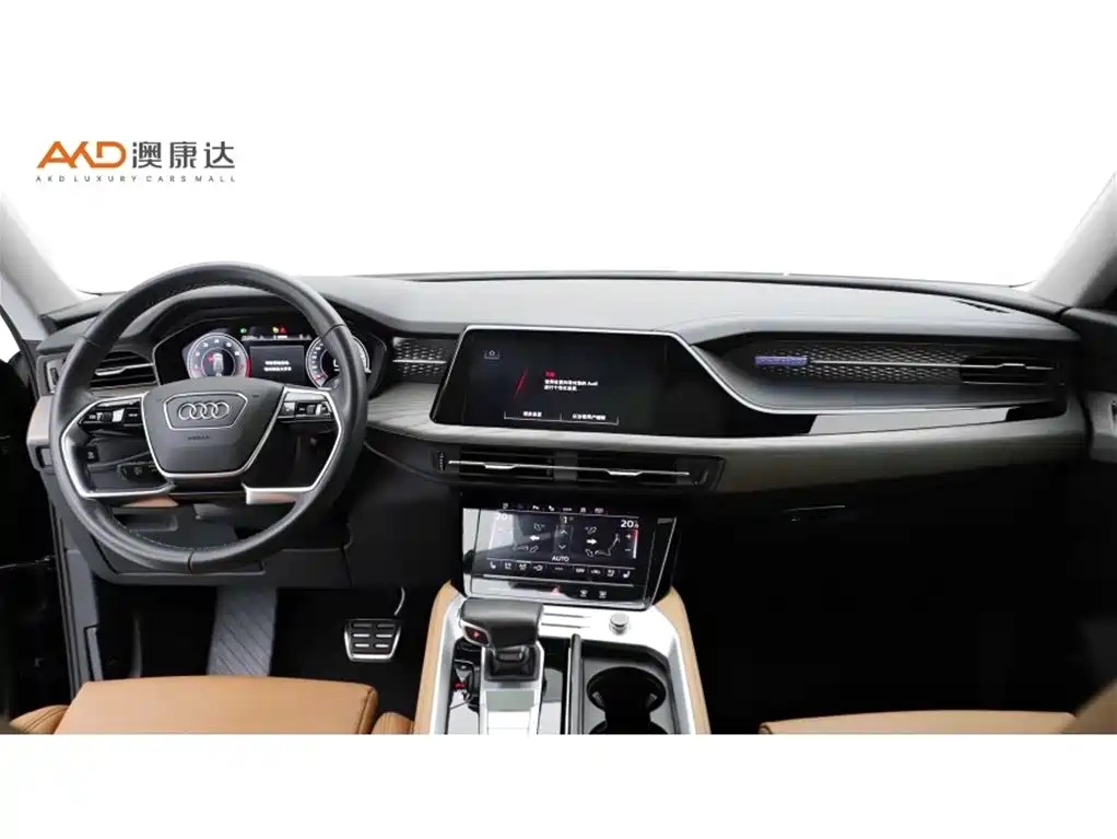 Audi Q6 奥迪Q6/2.0 T/24款/45 TFSI quattro 齐云型 羽林套装 6座