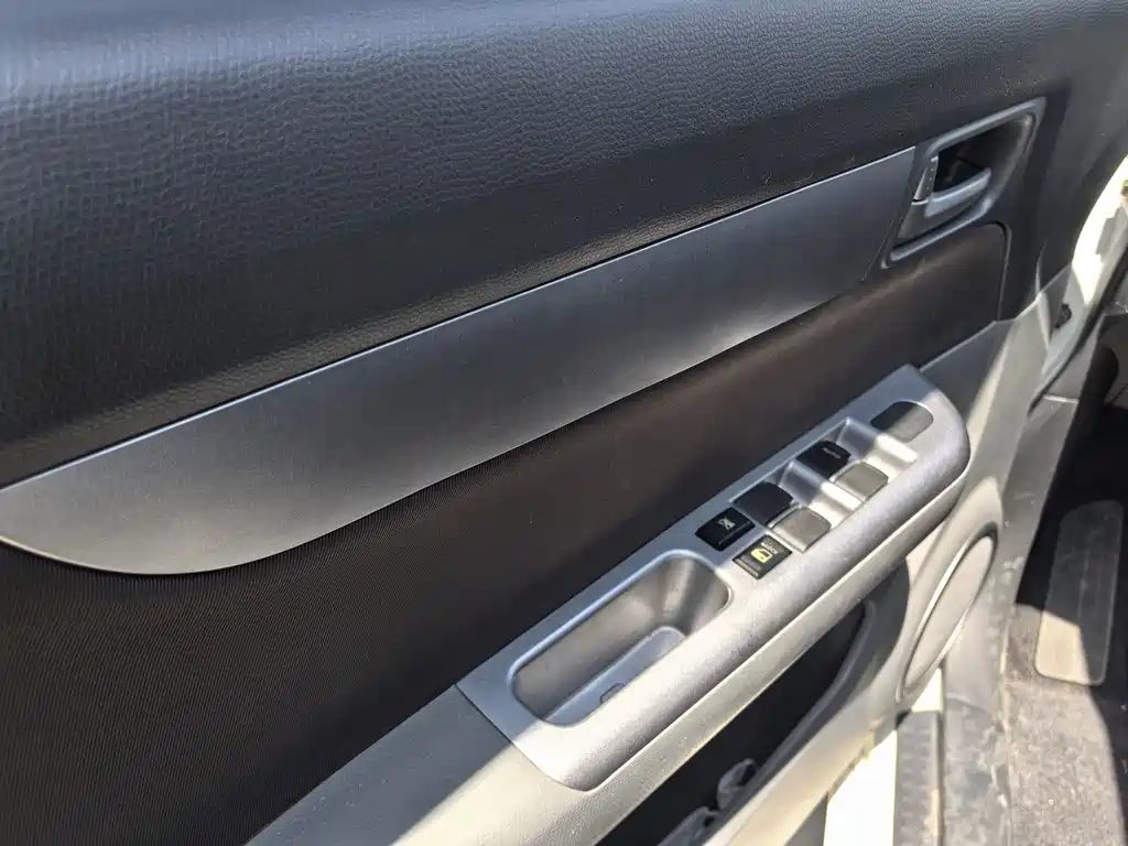Swift 1.3 L Manual Standard