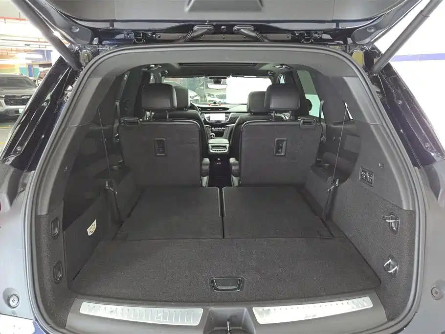 Cadillac XT6 2.0 T 6-seat 4 WD Luxury