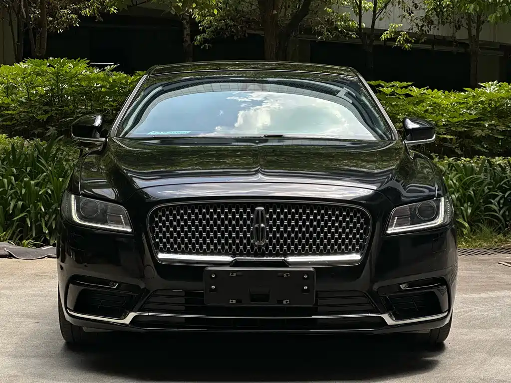 Lincoln Continental 2.0 T 2 WD Premium