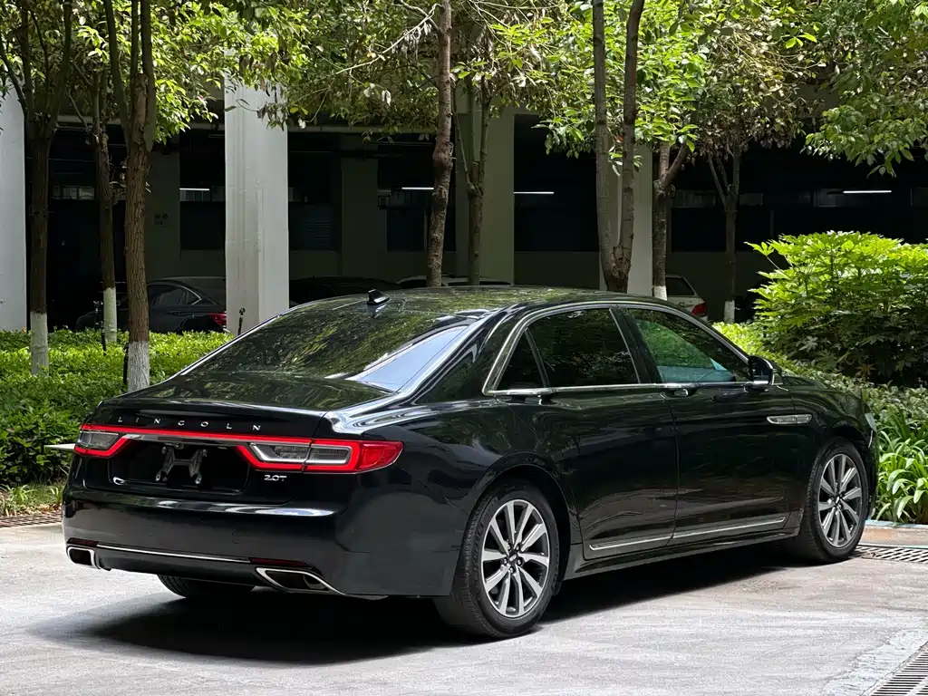 Lincoln Continental 2.0 T 2 WD Premium