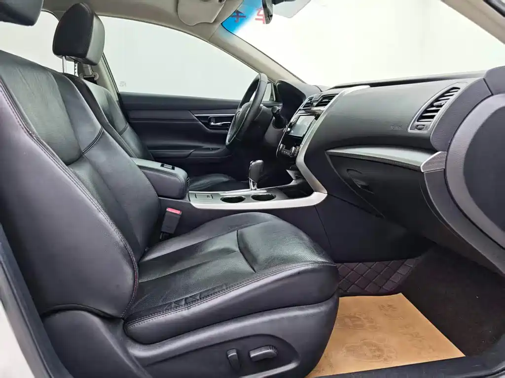 Teana Facelift 2.0 L XL Comfort