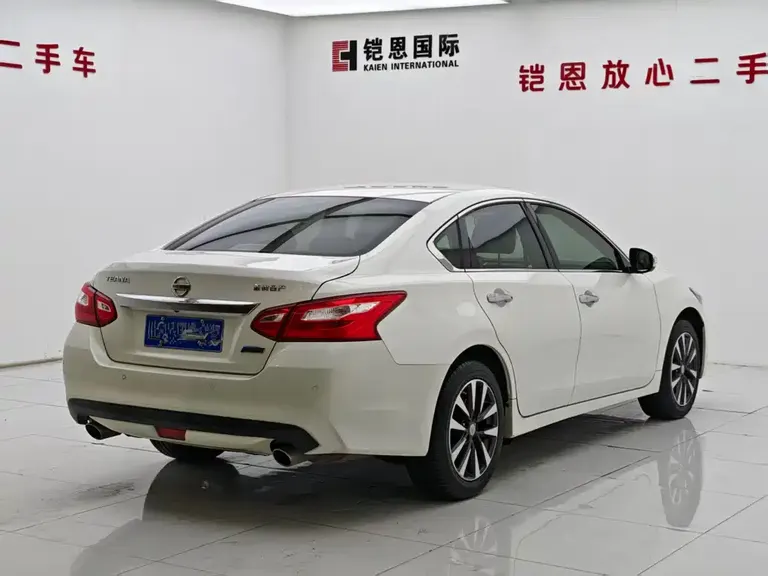 Nissan Teana Facelift 2.0 L XL Comfort