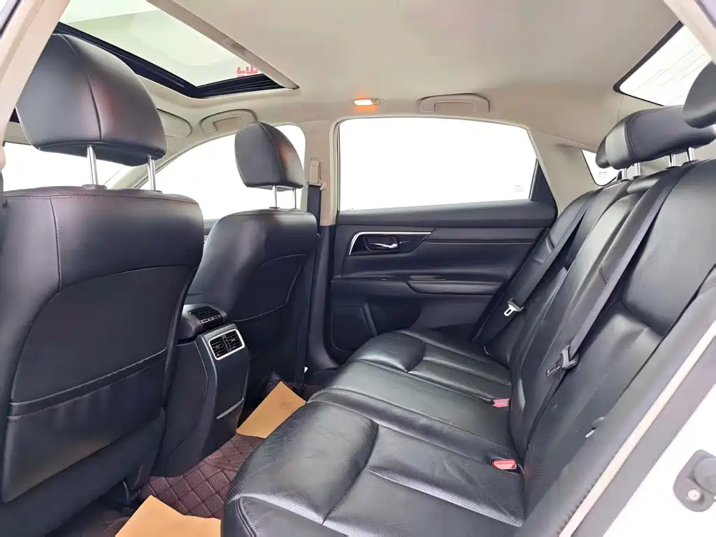 Teana Facelift 2.0 L XL Comfort