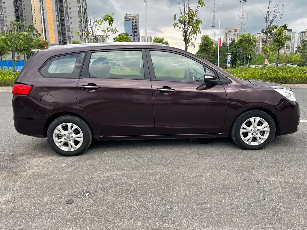 Haima V70 1.5 T Auto Comfort·Enjoyment 6-seat