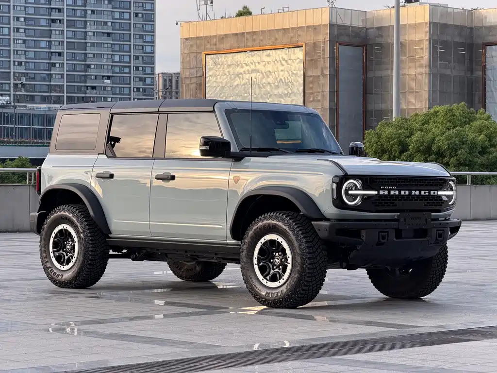 Ford Bronco 2.3 T Badlands