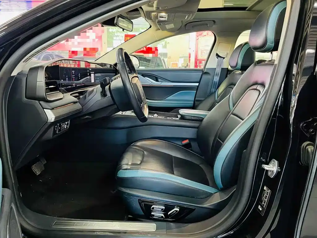 Lincoln Z 2.0 T 2 WD Premium Style Hybrid