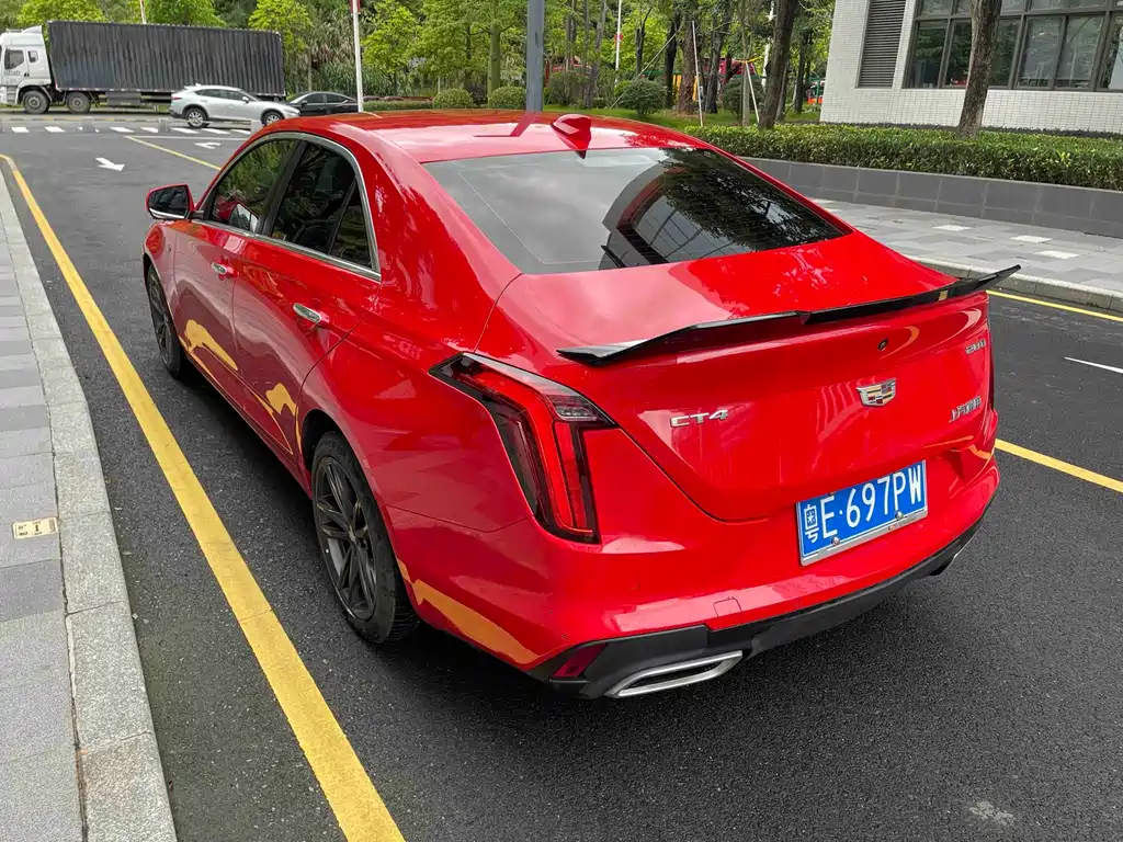 Cadillac CT4 28 T Luxury