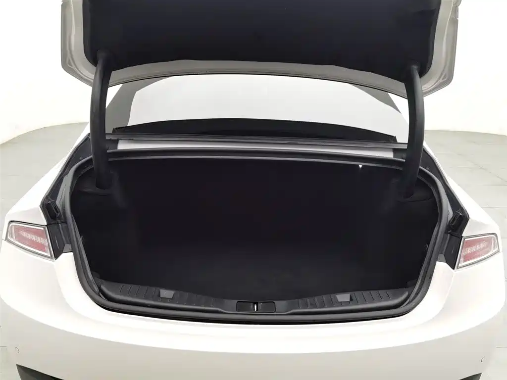 Lincoln MKZ 2.0 T Premium CN-VI