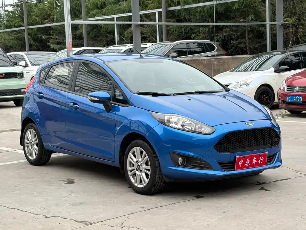 Fiesta Hatchback 1.5 L Auto Fashion