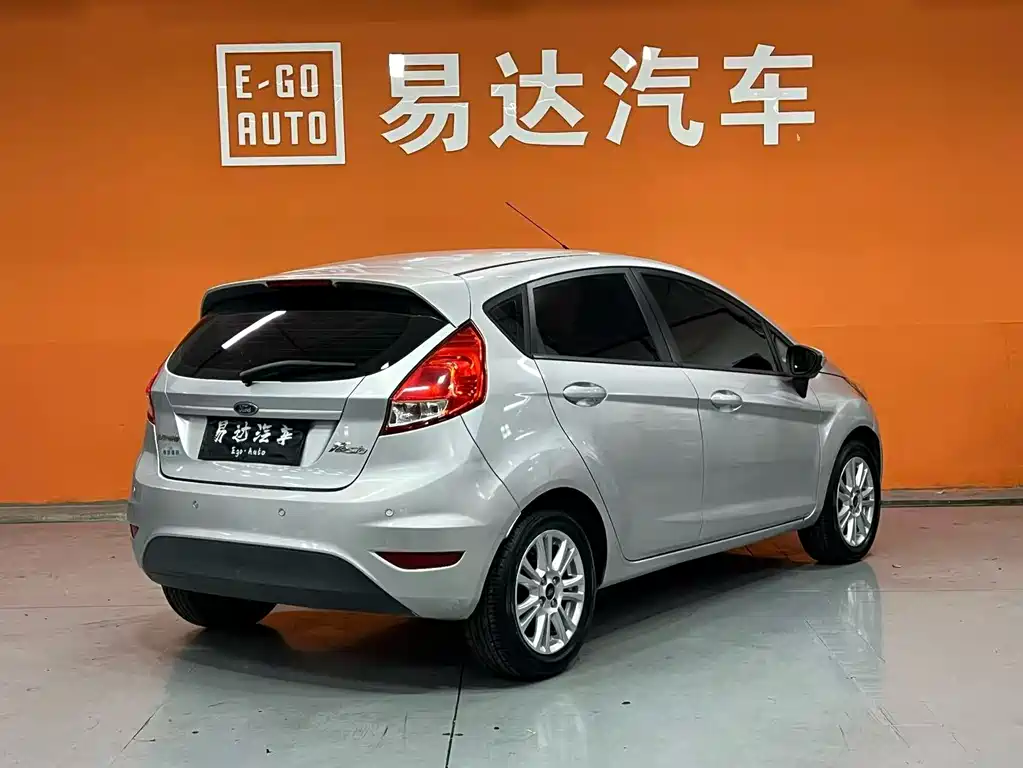 Fiesta Hatchback 1.5 L Auto Fashion