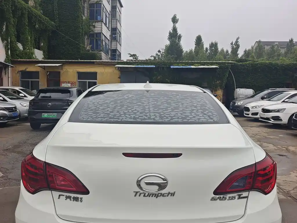 Trumpchi GA6 235 T DCT Luxury