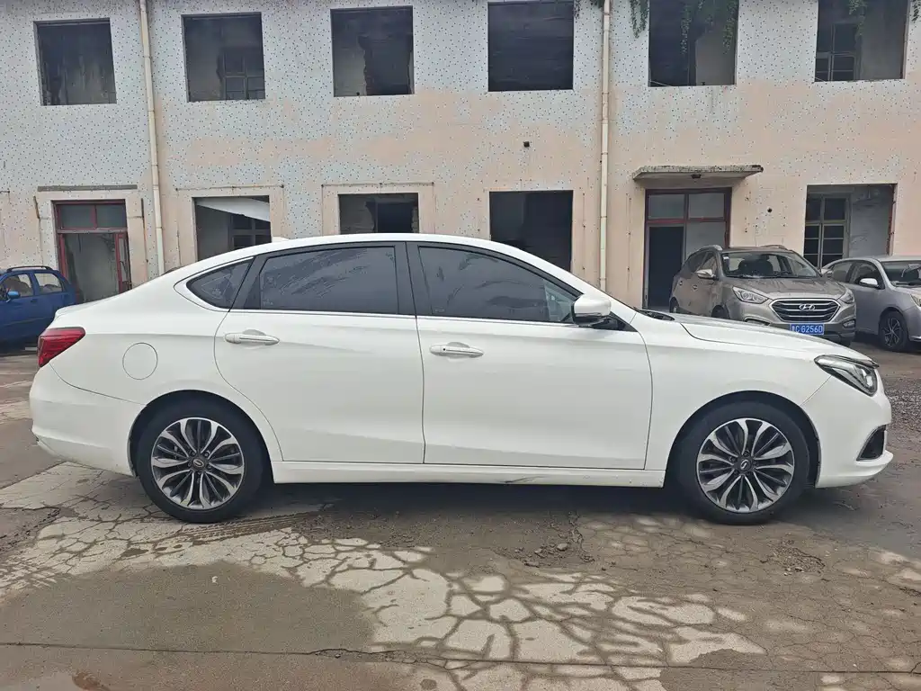 Trumpchi GA6 235 T DCT Luxury