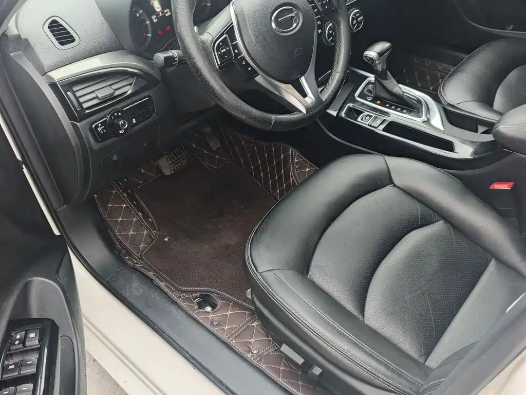 Trumpchi GA6 235 T DCT Luxury