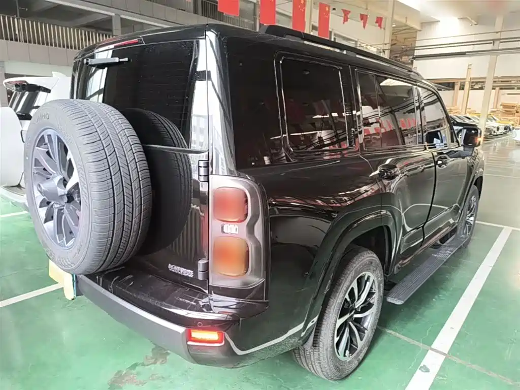 Haval H9 2.0 T Gasoline 4 WD Extreme Realm
