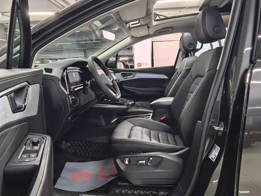 Talagon 380 TSI 4 WD Luxury Premium Realm Pro 7-seat
