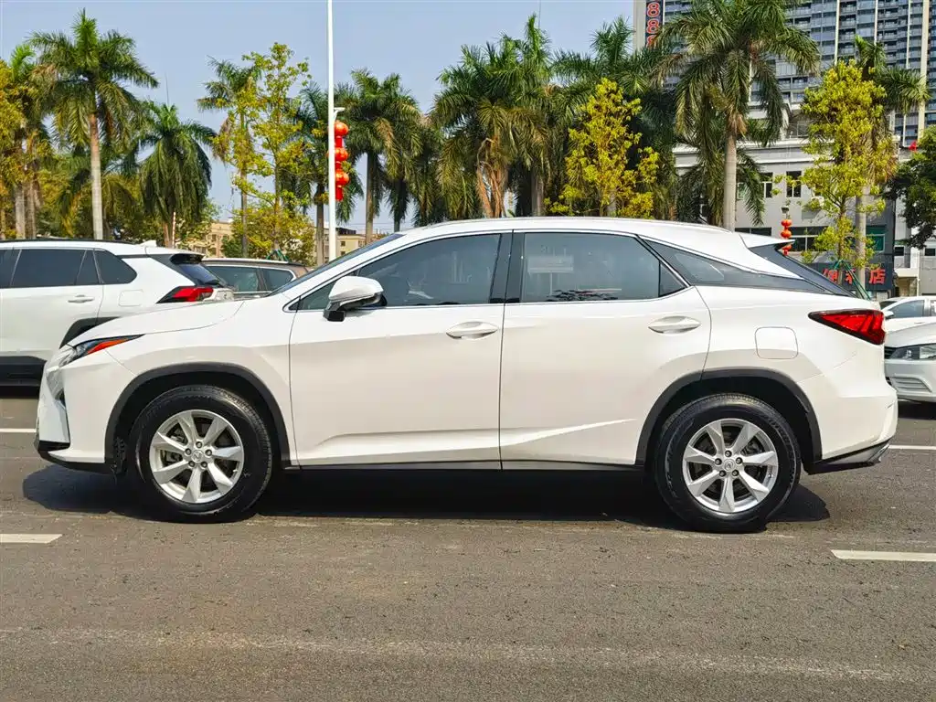 Lexus RX 300 2 WD Elite CN-V