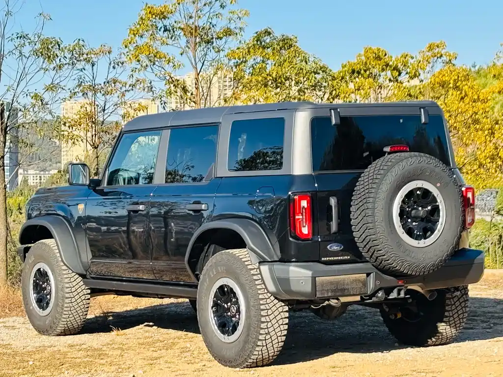 Ford Bronco 2.3 T Badlands