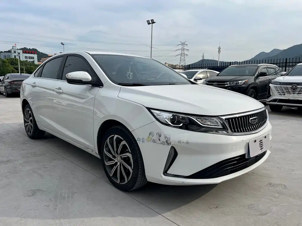 Emgrand GL UP 1.4 T CVT Leading Style