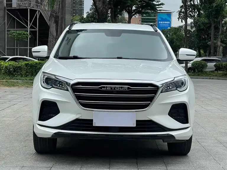 Jetour X70 1.5 T DCT