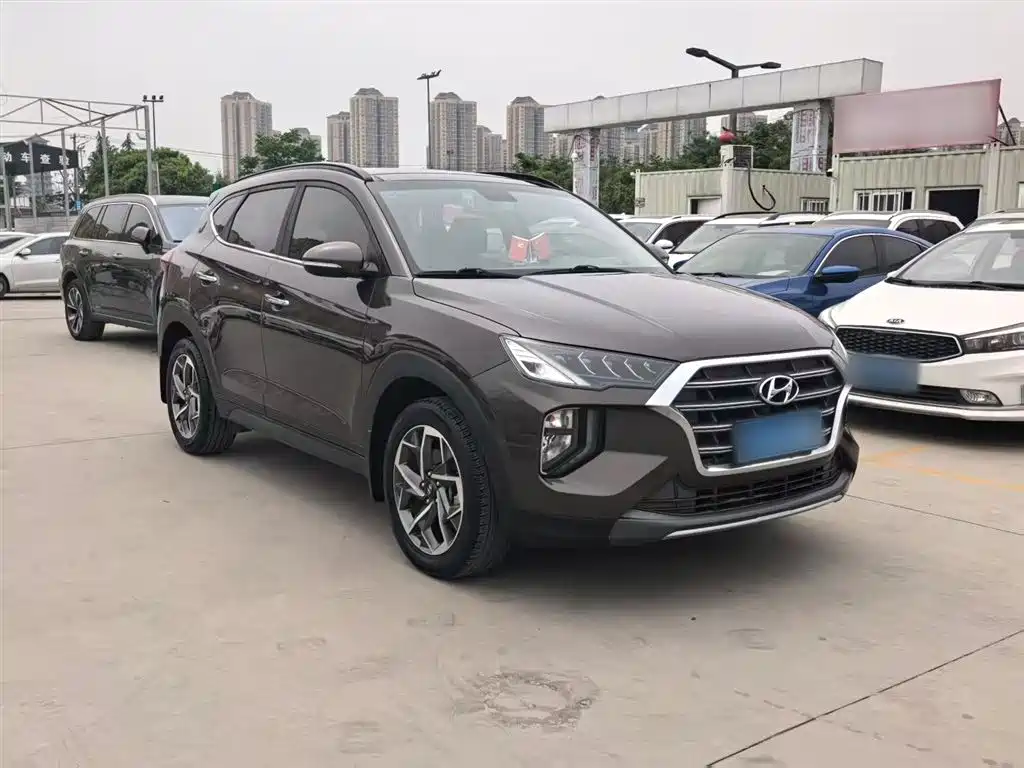 Tucson 280 TGDi DCT 2 WD Fashion CN-V