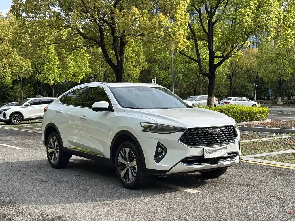 Haval F7 x 1.5 T 2 WD Ultimate Smart Tech