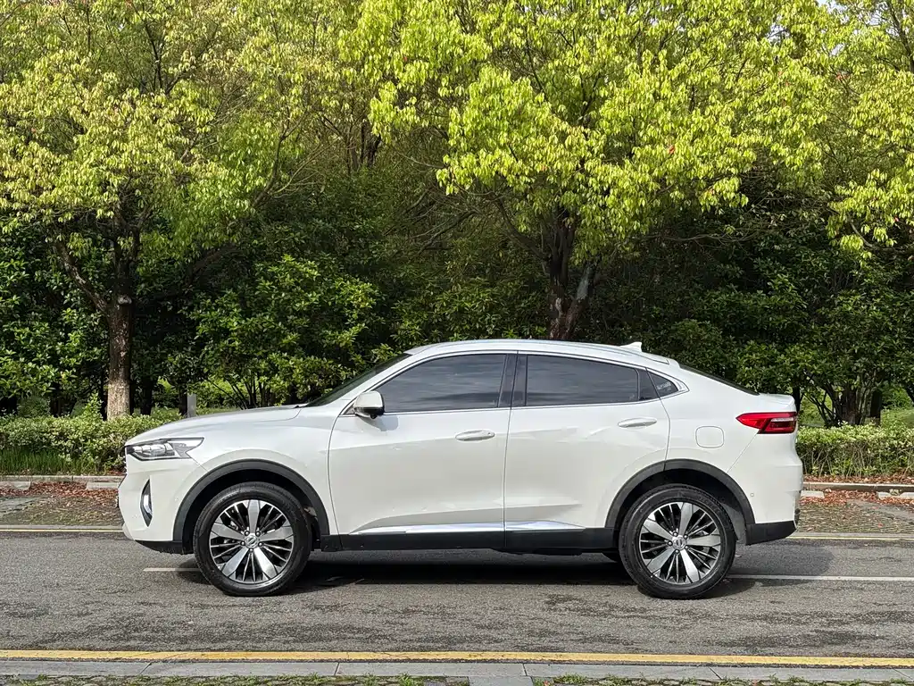 Haval F7 x 1.5 T 2 WD Ultimate Smart Tech